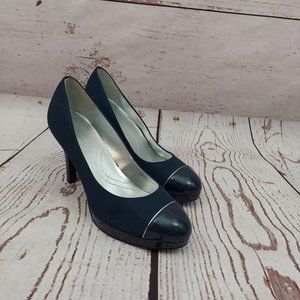 CLOSING SALE Tahari Laurie Cap Toe Blue Heels 7.5